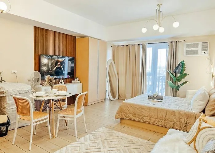 Venice Luxury Residences Taguig * Manila
